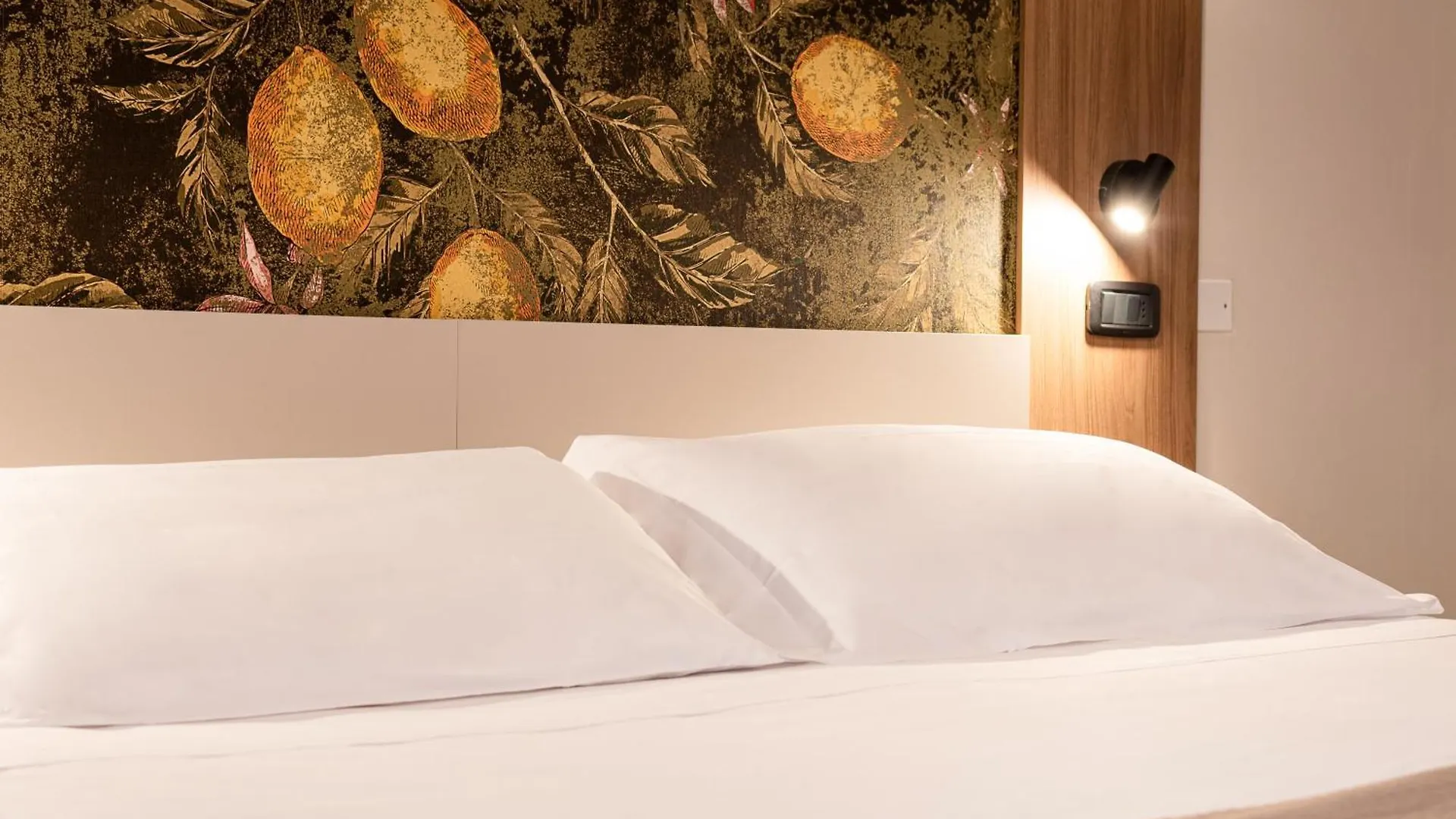 Continental B&B City Hotel