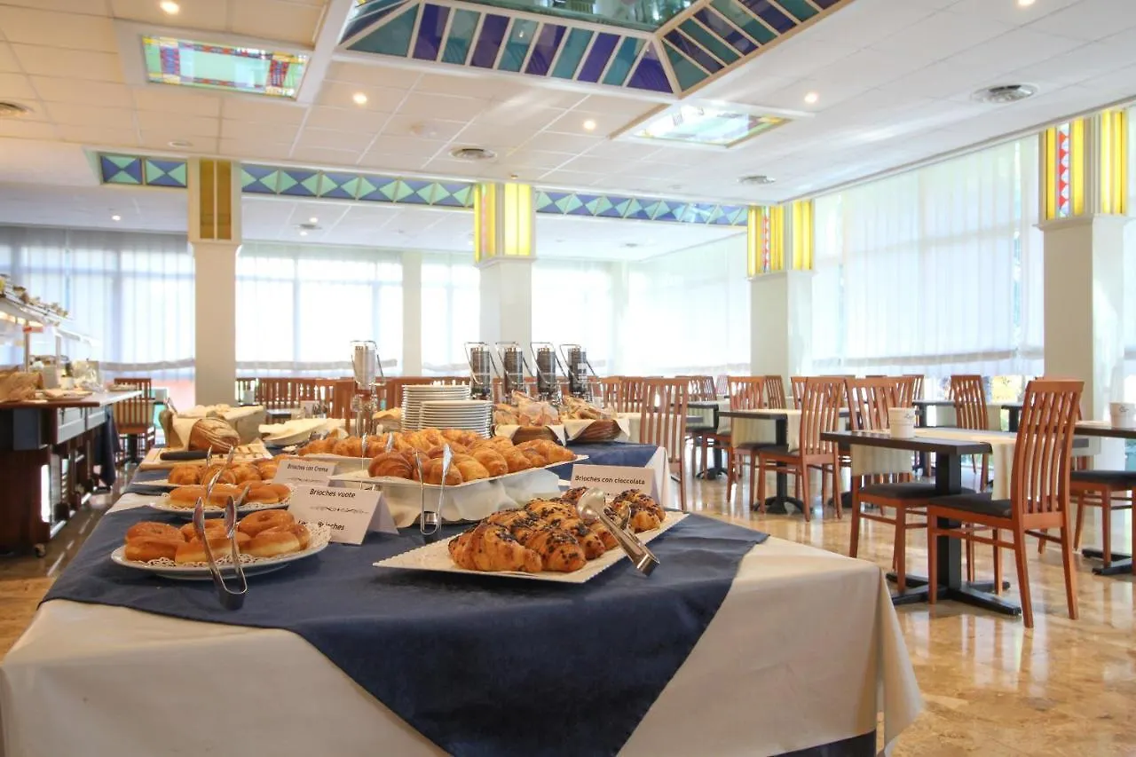 Continental B&B City Hotel 4*, Бибионе Италия