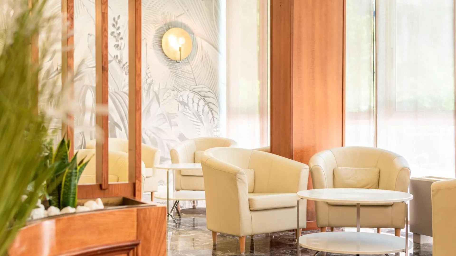 Continental B&B City Hotel