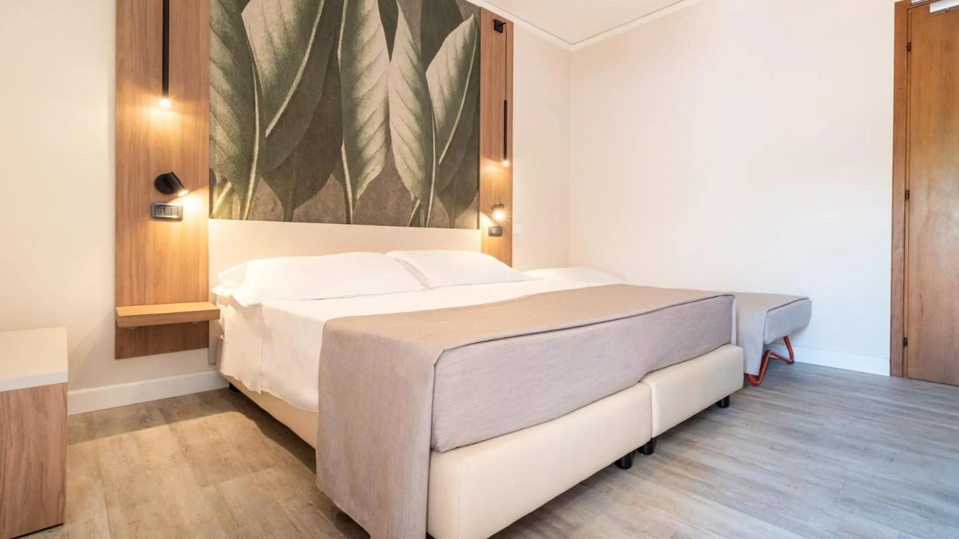 Continental B&B City Hotel